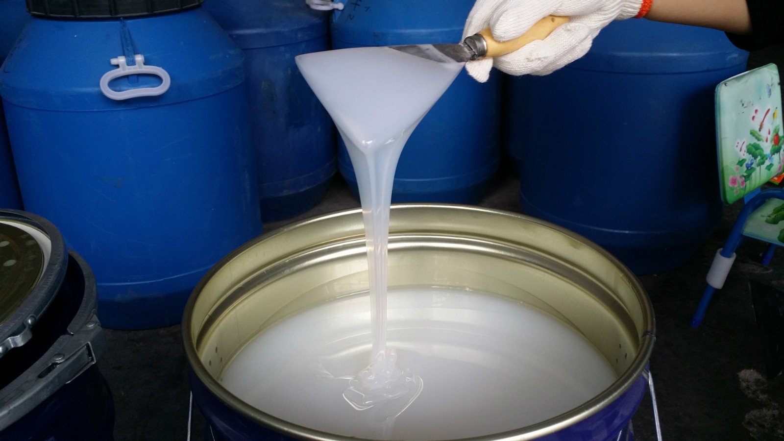 工業(yè)級(jí)模具硅膠膨脹怎么辦 ？